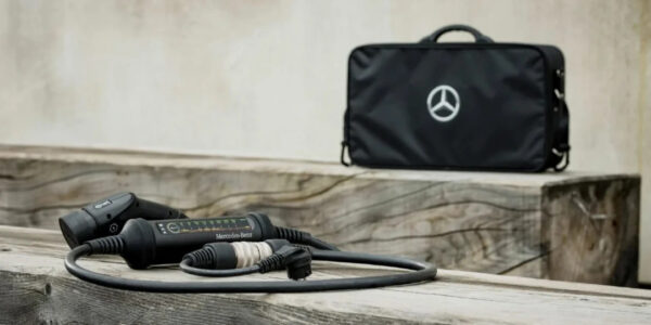 Juice Booster 2 Mercedes-Benz Edition 22kW Taşınabilir Şarj İstasyonu - Görsel 2